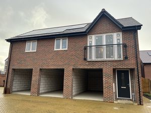 Photo 5- click for photo gallery